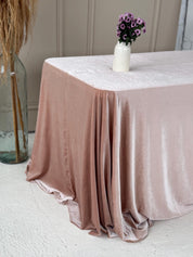 Velvet Luxe Round Tablecloth (Blush Pink)